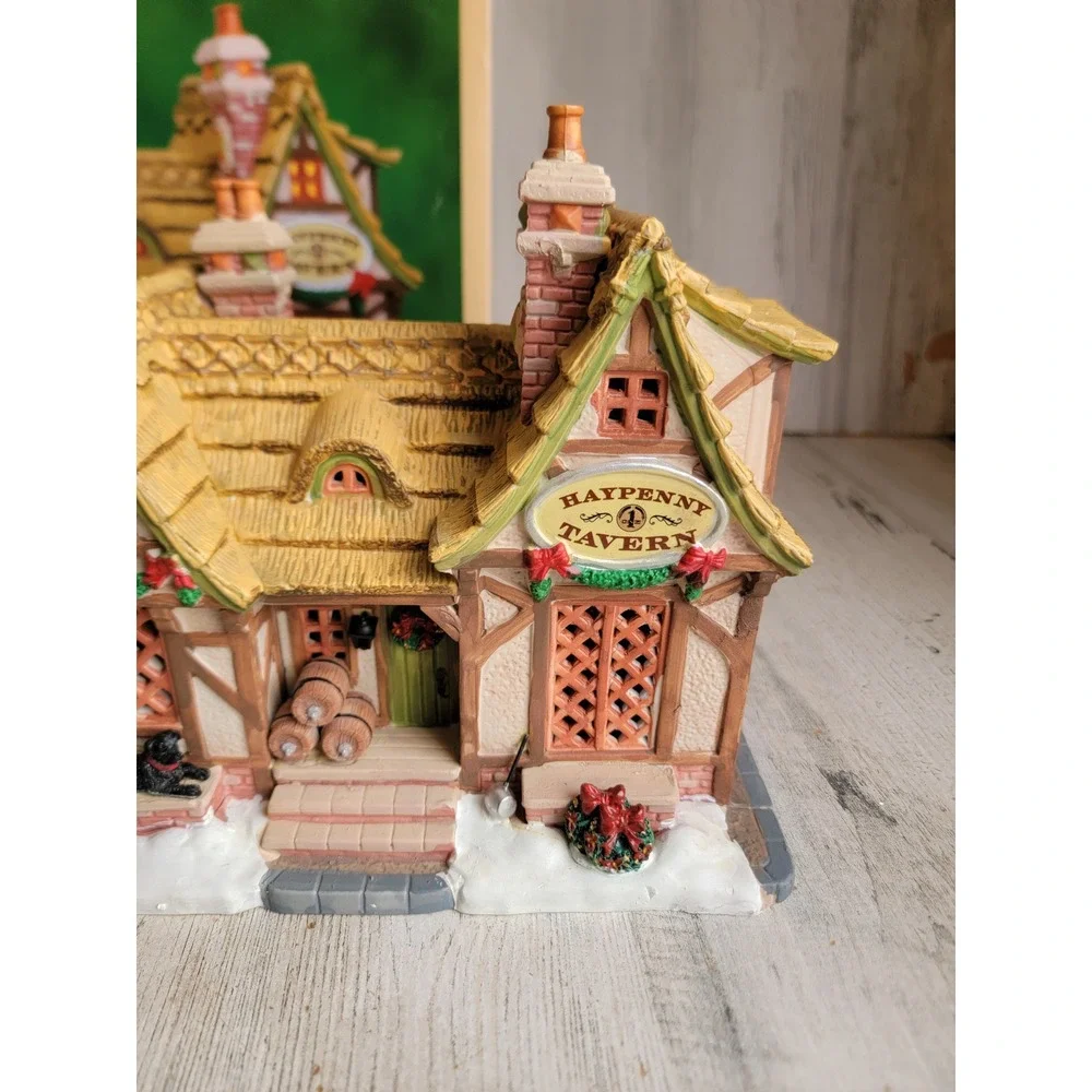 Lemax Haypenny Tavern village accessory Xmas Victorian bar wreath